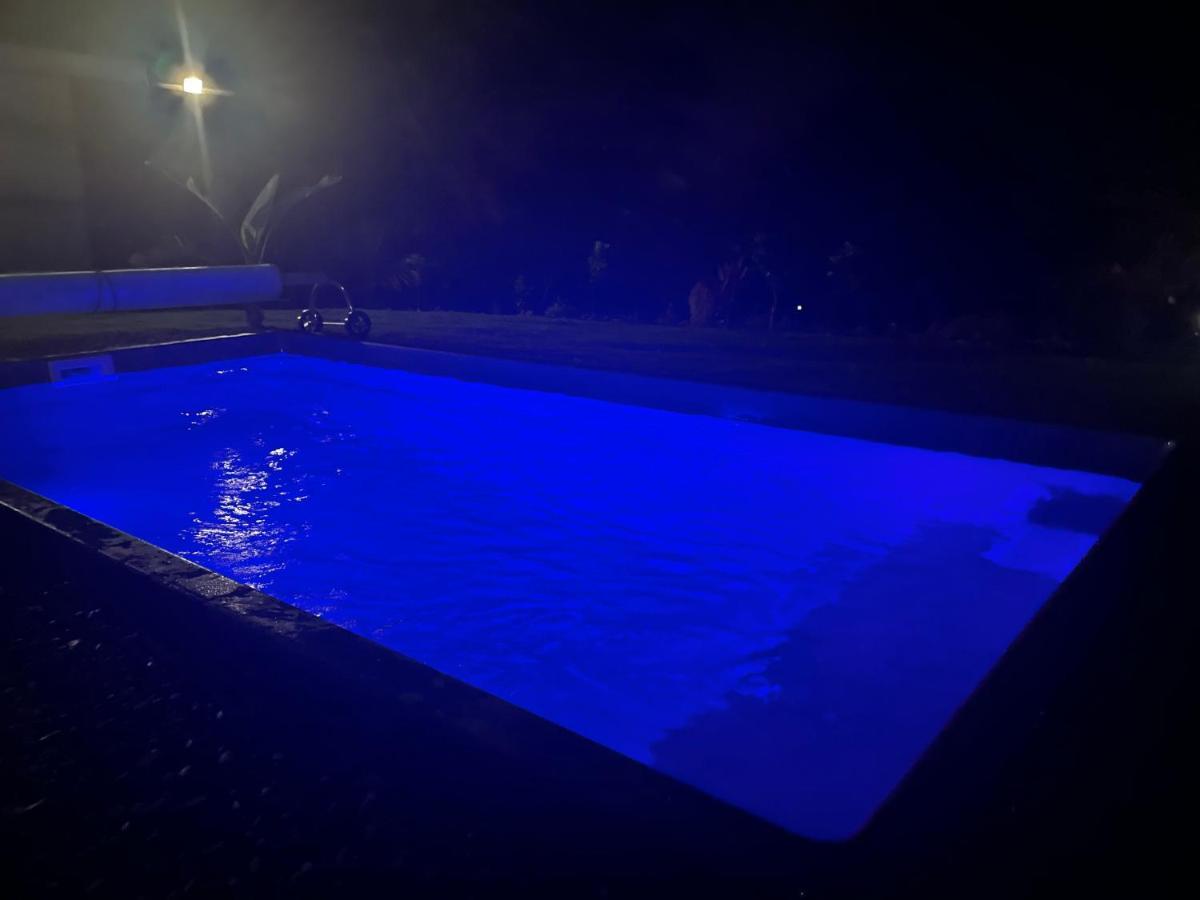 L'Escapade Creole Jacuzzi Privatif Bungalow Bananier Сен-Жозеф Екстериор снимка