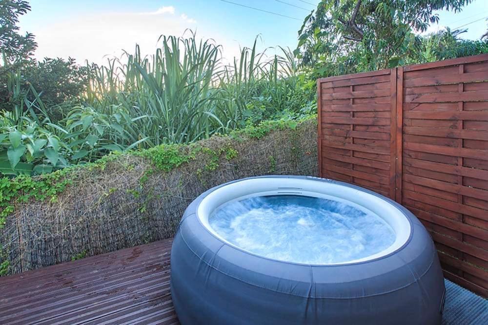 L'Escapade Creole Jacuzzi Privatif Bungalow Bananier Сен-Жозеф Екстериор снимка